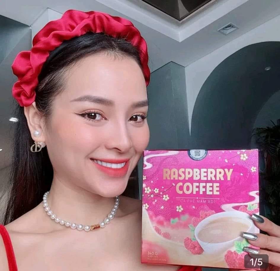 Phuong-trinh-va-sieu-pham-cafe-mam-xoi-moi